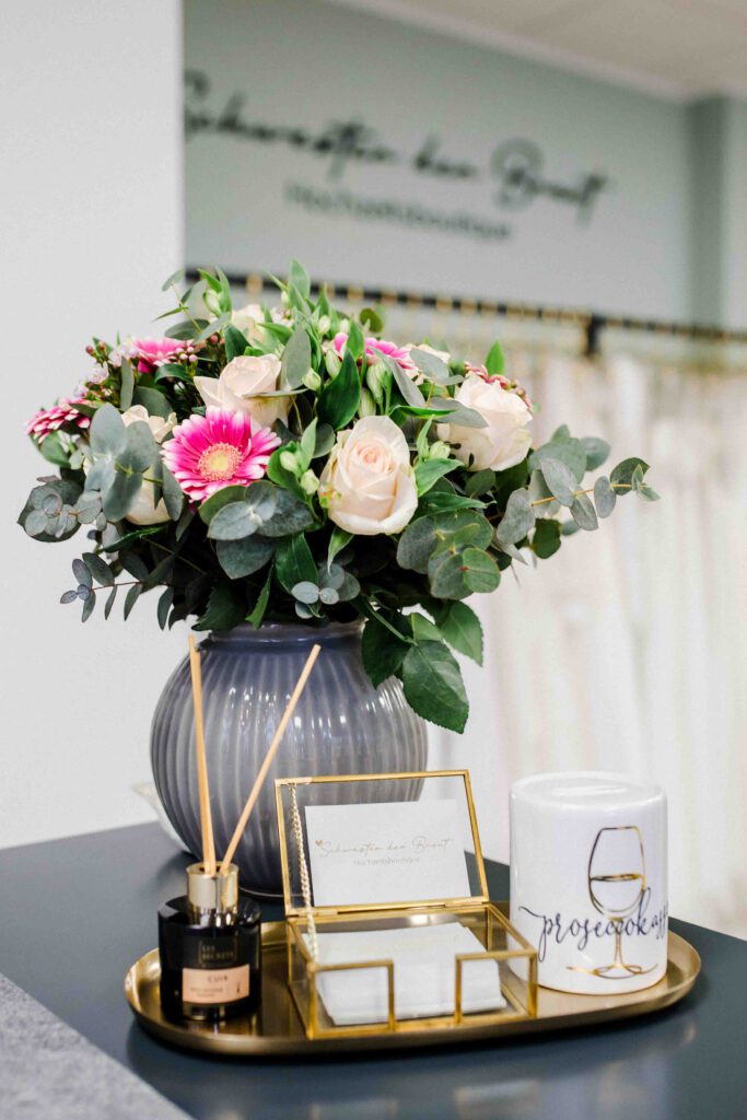 Nahaufnahme von einem Blumenstrauß in einem